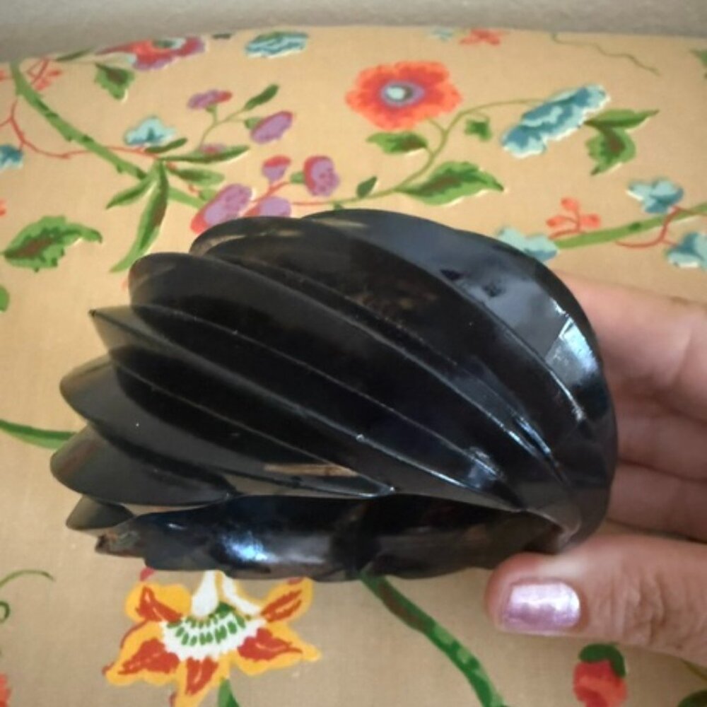 vintage tarina tarantino chunky spiral bangle bracelet